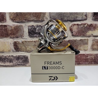 桃東釣具 DAIWA FREAMS LT 捲線器 磁油防水 LT 3000D-C 紡車式捲線器
