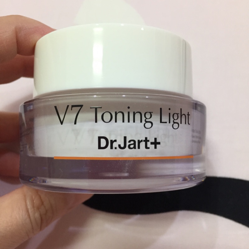 Dr.Jart+ V7 Toning Light素顏霜