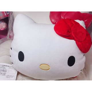 小公主日本精品♥hellokitty凱蒂貓造型紅蝴蝶結臉頭抱枕腰靠枕震動靠墊柔軟33014203原價1080特價890