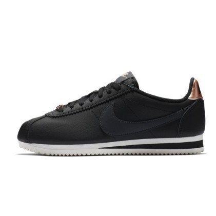 black and red cortez