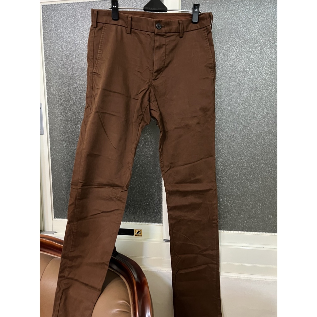 門市買了沒穿uniqlo 深卡其色長褲全新深駱駝色 蝦皮購物