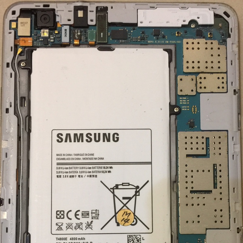 Samsung SM-T325 Tablet 8.4平板（故障品）