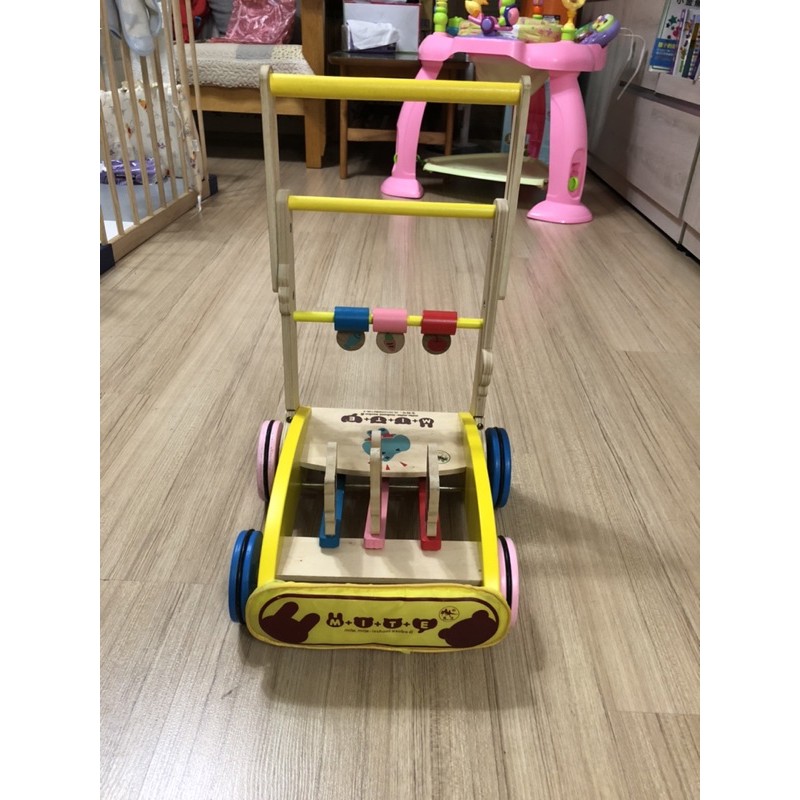 二手-木製寶寶學步車