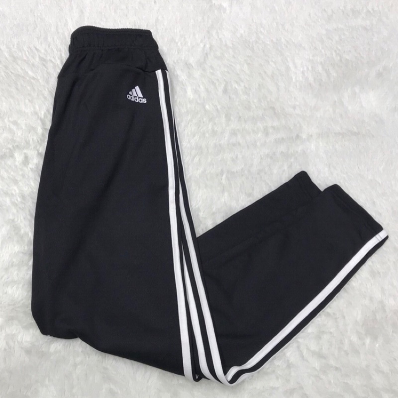 女野🎈Adidas 三線褲 男款 棉+聚脂纖維 人腿一件 少量現貨👍經典款 CG2117