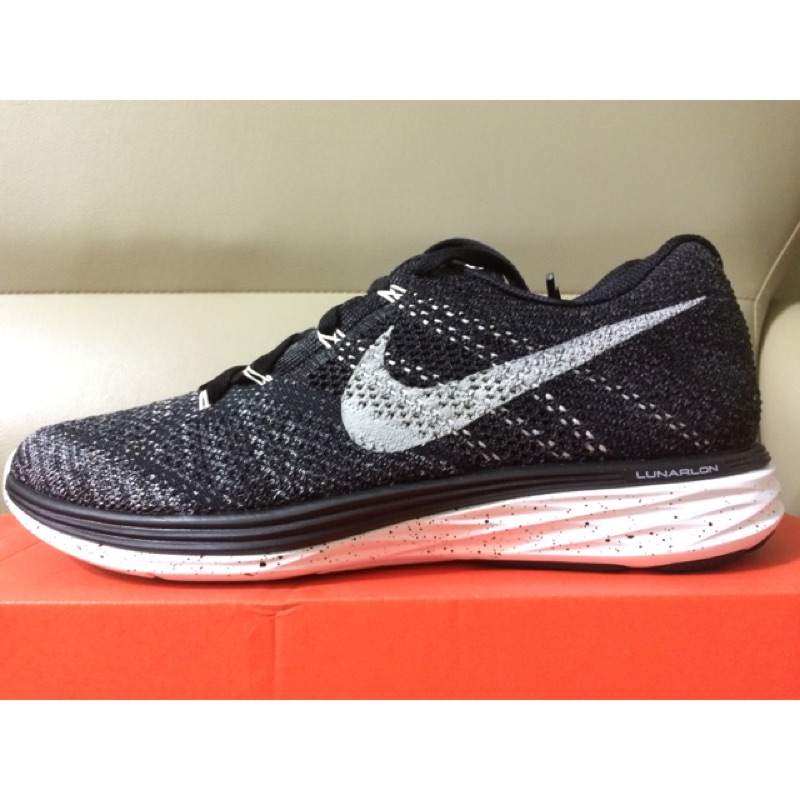 Nike Flyknit Lunar 3 黑白