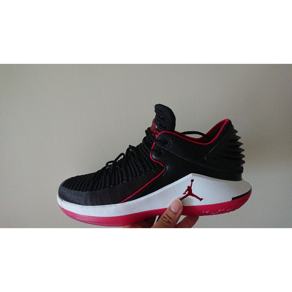 Air Jordan XXXII (AJ32) Low(禁穿配色)