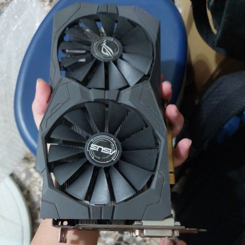 華碩 rog rx 470 4g 顯示卡 請看內文 rx470