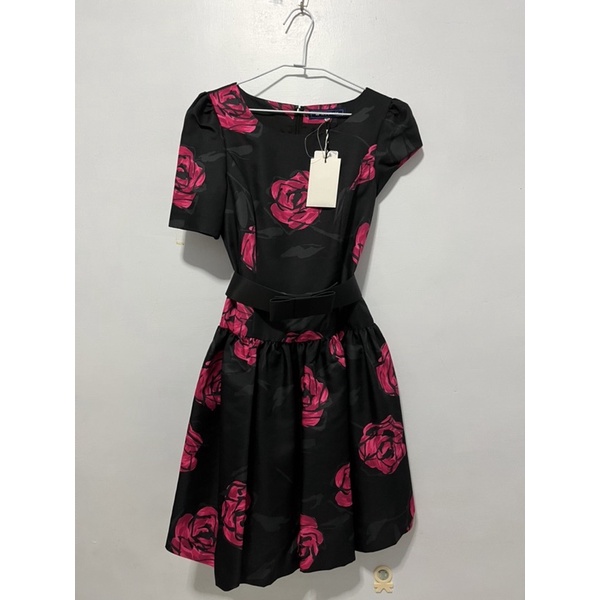 M’s gracy 40 全新 黑色桃紅花短袖洋裝