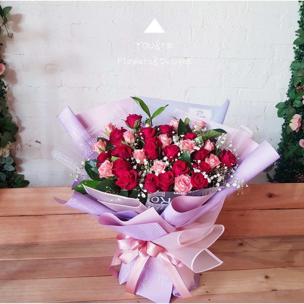You Me 鮮花花束h001情人節花束33朵玫瑰花束求婚花束生日花束楊梅花店桃園花店楊梅乾燥花楊梅七夕花束金莎花束 蝦皮購物