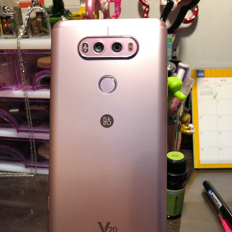 LG V20粉色 二手 九成新 附電池2顆及充電座