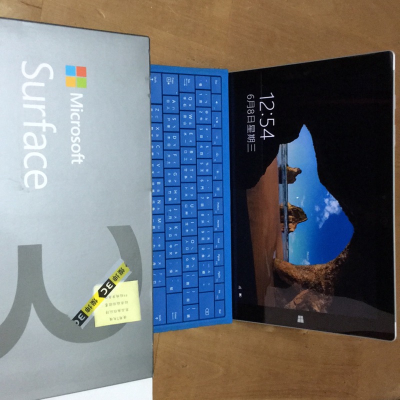 surface 3 128GB 4GB ram 含鍵盤及原廠筆