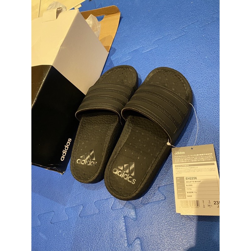 adidas boost slides