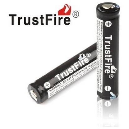 1顆 TrustFire 10440 可充 電池350ma,尺寸同4號AAA鎳氫鎳鎘電池,3.7V;手電筒 無線電 刮鬍