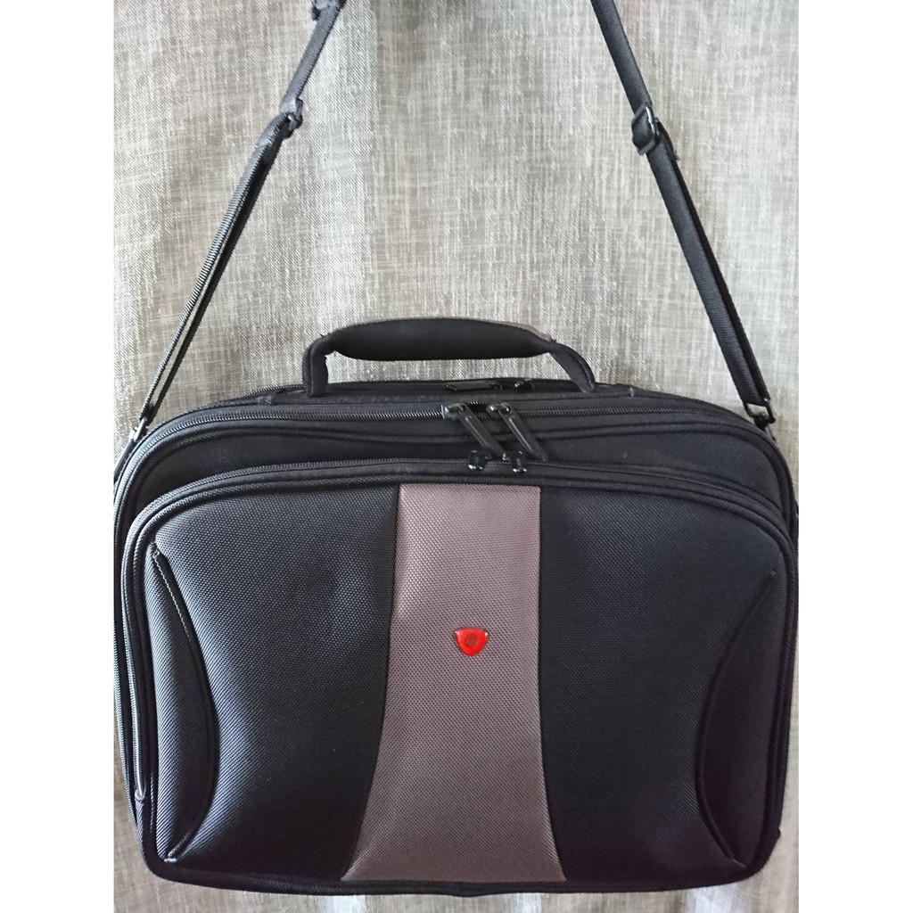 Magicase牌 42cm寬 筆電包 公事包 輕旅行包 手提包 側背包 斜背包 可穿掛行李箱