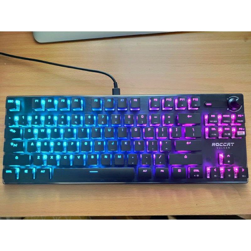 ROCCAT Vulcan TKL 紅軸英文