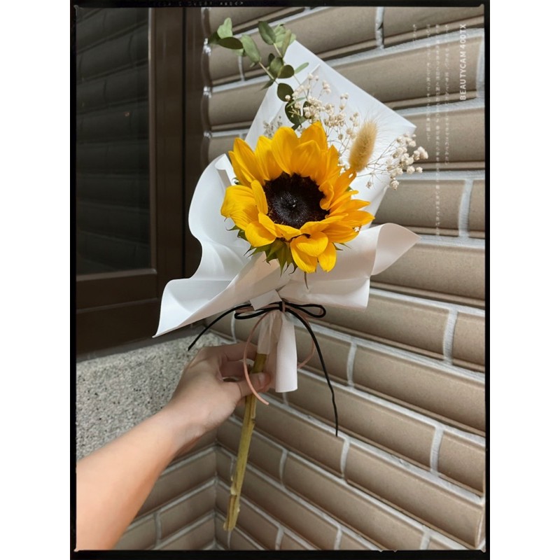 畢業鮮花畢業花束向日葵鮮花向日葵花束花束批發畢業禮物畢業季畢業季花束 蝦皮購物