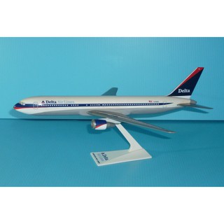 珍上飛— 模型飛機 :B767-300 (1:200) 達美(編號:B767331)