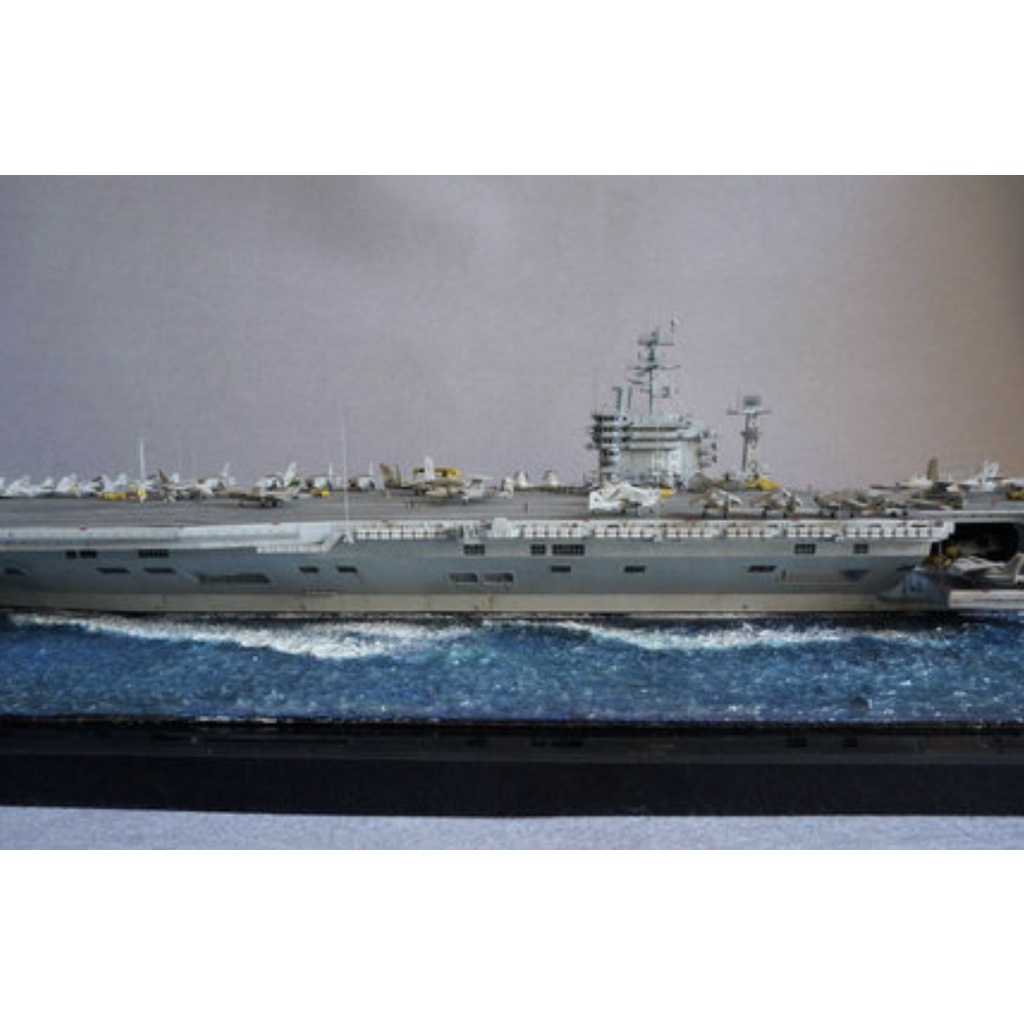 【魚塘小舖] 二戰 拼裝 軍艦模型 1/500 尼米茲號航空母艦 軍事模型 公仔