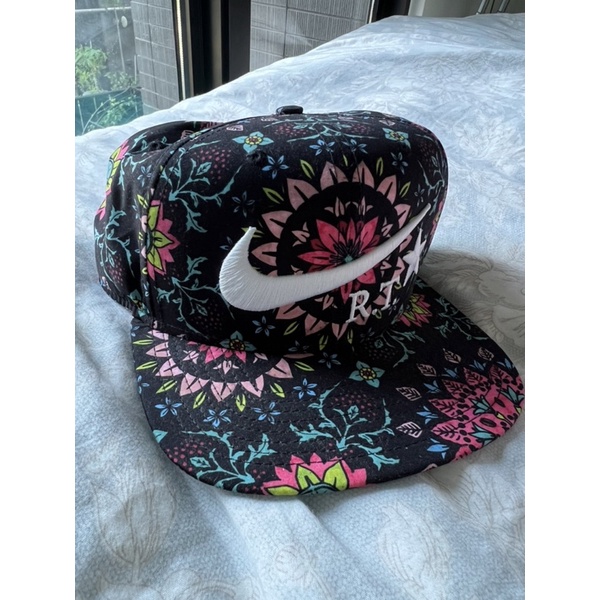 NikeLab x RiccardoTisci R.T Hat 花花帽