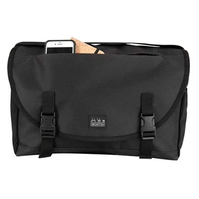 [BROMPTON] Metro Messenger Bag Medium in Black都會郵差包(中)黑 巡揚單車