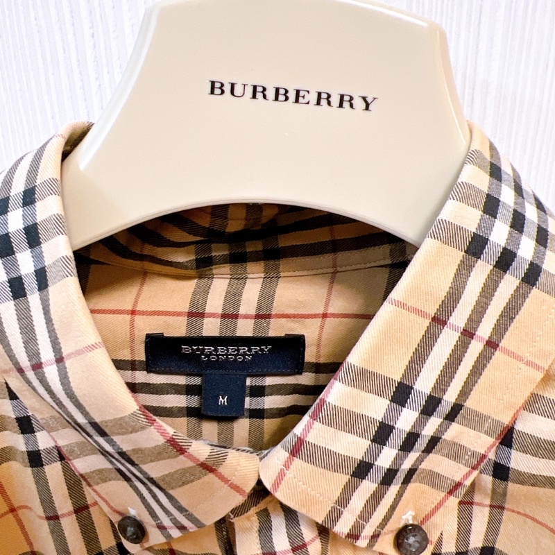 💎ℋ𝒴選物💎父親節禮物🌟台中新光購入Burberry 經典卡其格紋棉質長袖襯衫 100%純棉 男襯衫