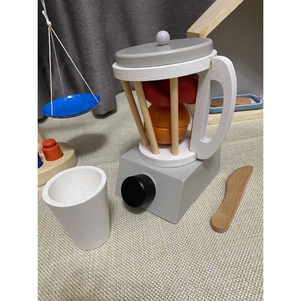 抓週趣 出租超豪華22件 18 套組抓周附紅布木製原木道具質感100 果汁機天秤 蝦皮購物