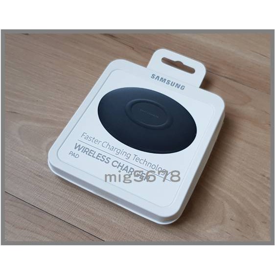 SAMSUNG 三星 EP-P1100 無線閃充充電板 公司貨