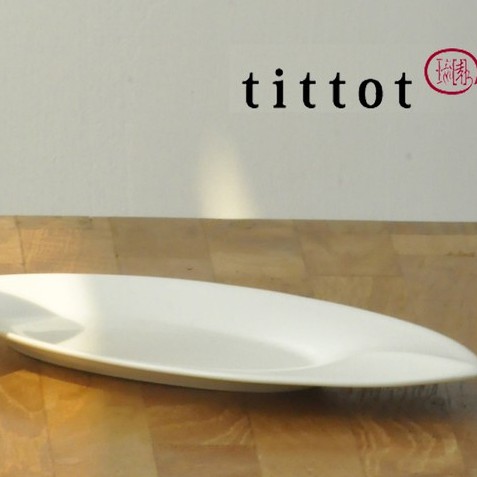 【tittot 琉園丨一葉從容(盤子)】 骨瓷 餐具 盤子