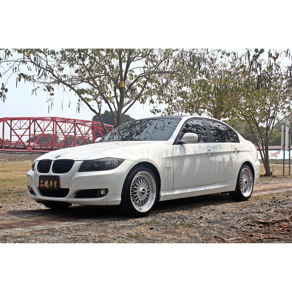 2010年式 BMW E90 320i LCi版本 每個男人心中都藏著一台進口車