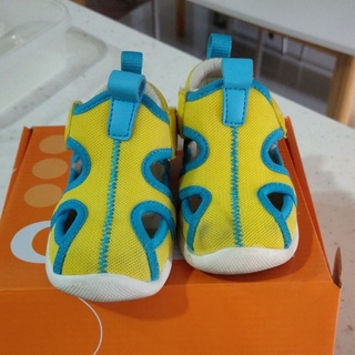 2手 Combi嬰幼兒機能涼鞋13.5cm