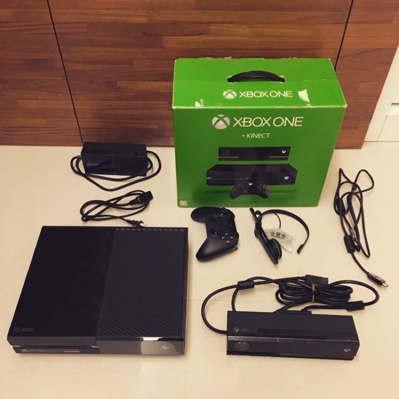 XBOX one 主機+Kinect sensor