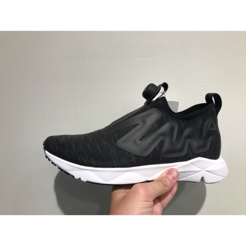 REEBOK PUMP SUPREME DIST 慢跑黑白男女網布CN1196 CN1195 | 蝦皮購物