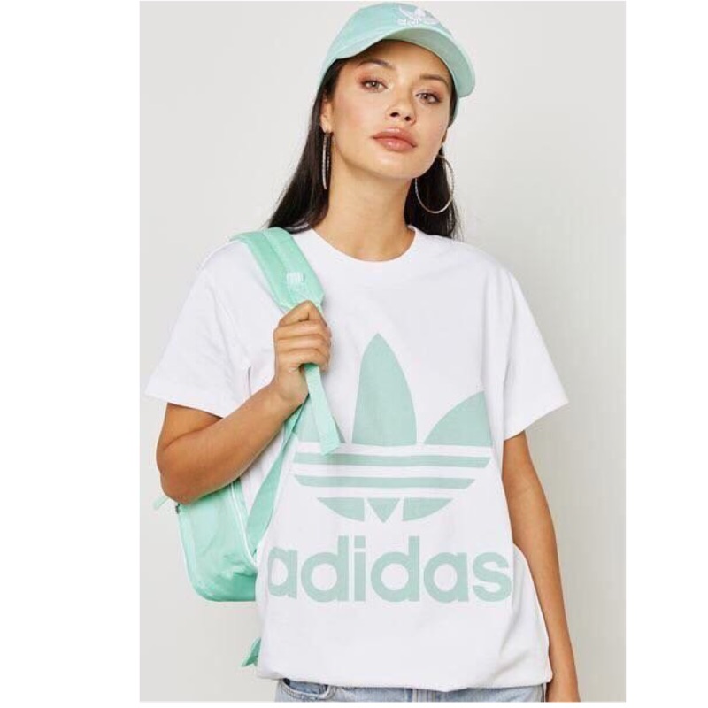 實體店面adidas Originals 愛迪達寬版女dh4428 淺綠大Logo原價1690特價1300 | 蝦皮購物