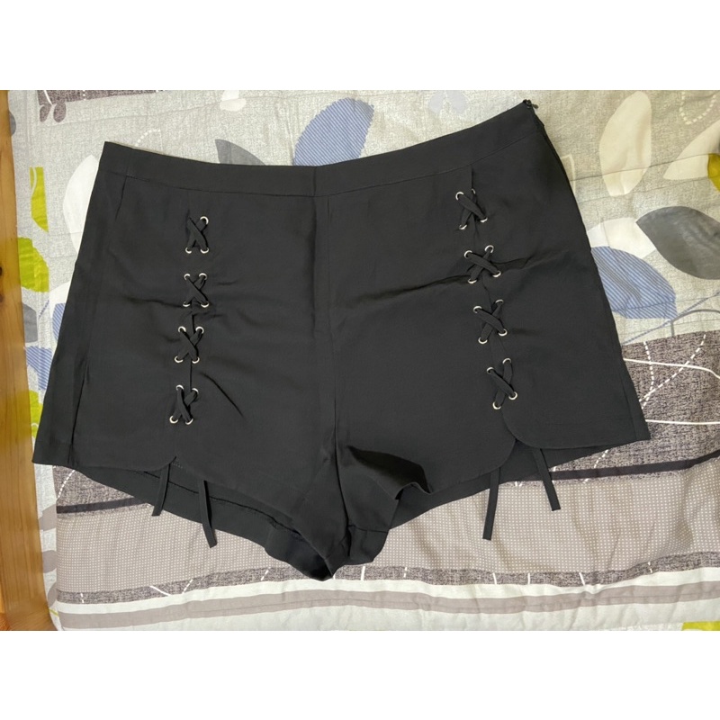 轉售Poly lulu muma系列微性感緞面綁帶短褲4XL