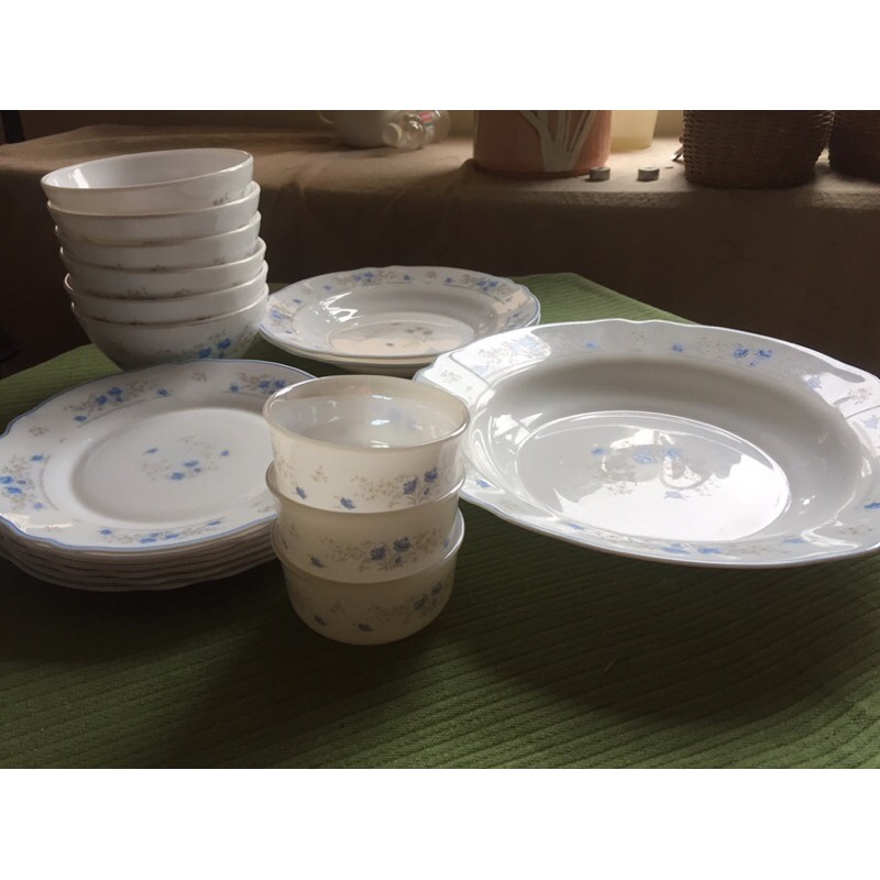 出清 國外帶回 法國arcopal藍色小花餐盤組 大盤+中盤 圓盤 瓷盤