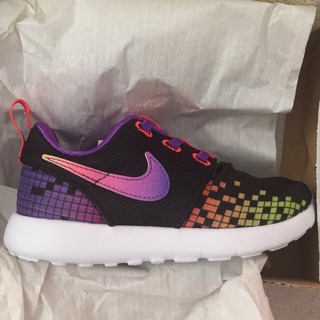 Nike roshe one td 小童 小朋友 童鞋 紫。 灰