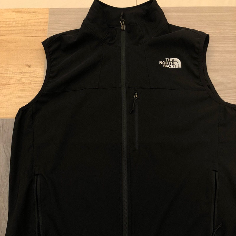 The north face 背心 薄 無刷毛 高雄舒邁購入 尺寸 XL