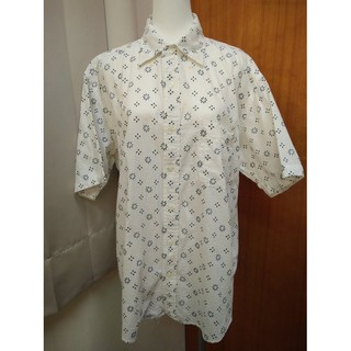 (Q232) UNIQLO 藍色碎花短袖襯衫 M號 ~牧牧小舖~優質二手衣~