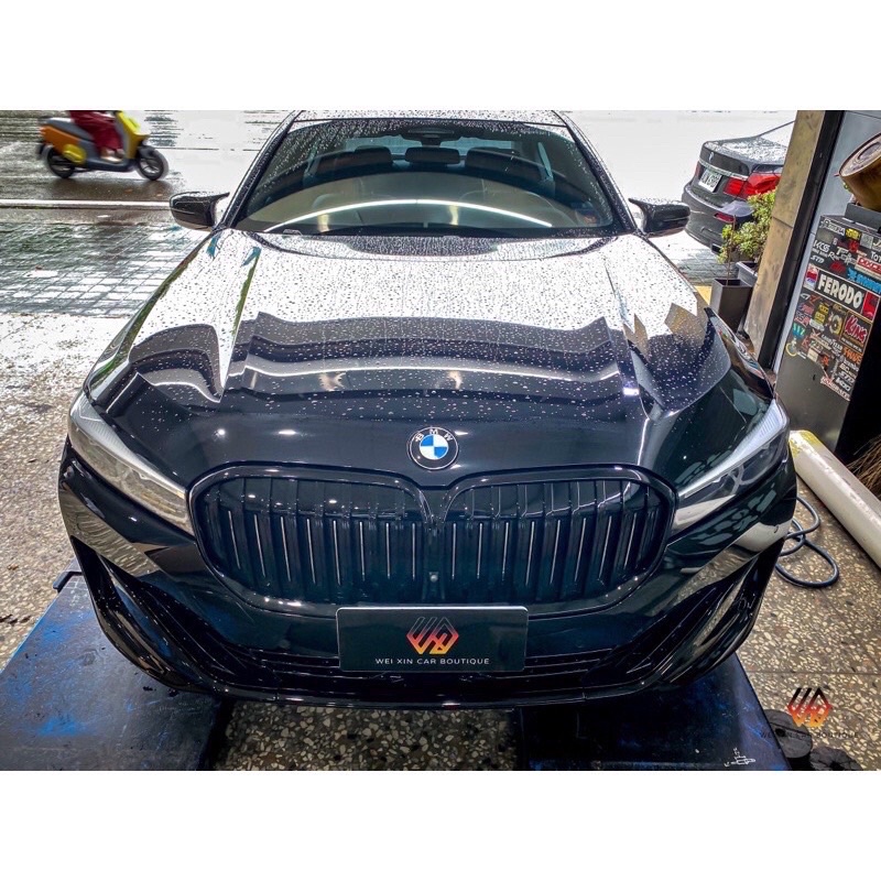 安鑫汽車精品 BMW G11/G12 LCI適用 單線亮黑水箱罩 現貨供應 歡迎詢問