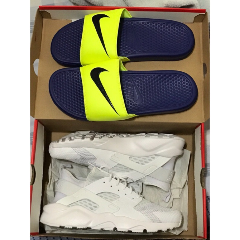 Nike Air Huarache 白武士Benassi  swoosh 男 拖鞋 藍黃