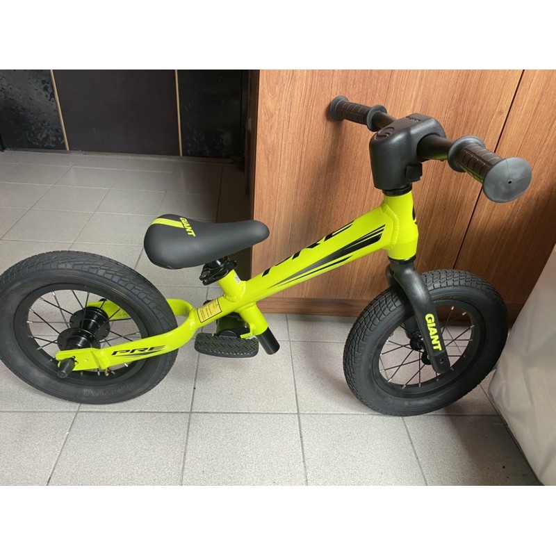 GIANT 競速型 Pushbike Pre 兒童滑步車（全新）