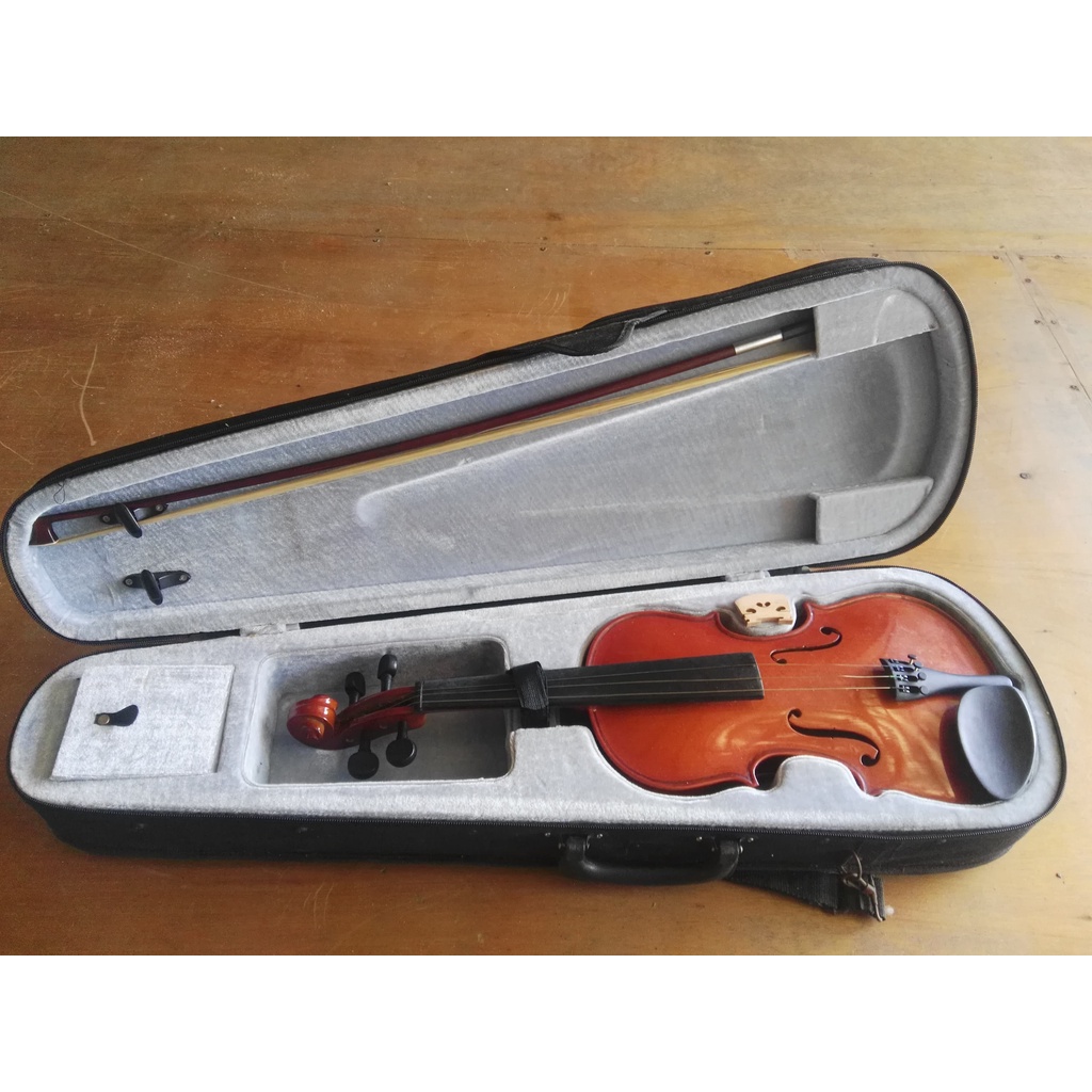 3/4V.G小提琴含琴盒琴弓琴碼二手9成新