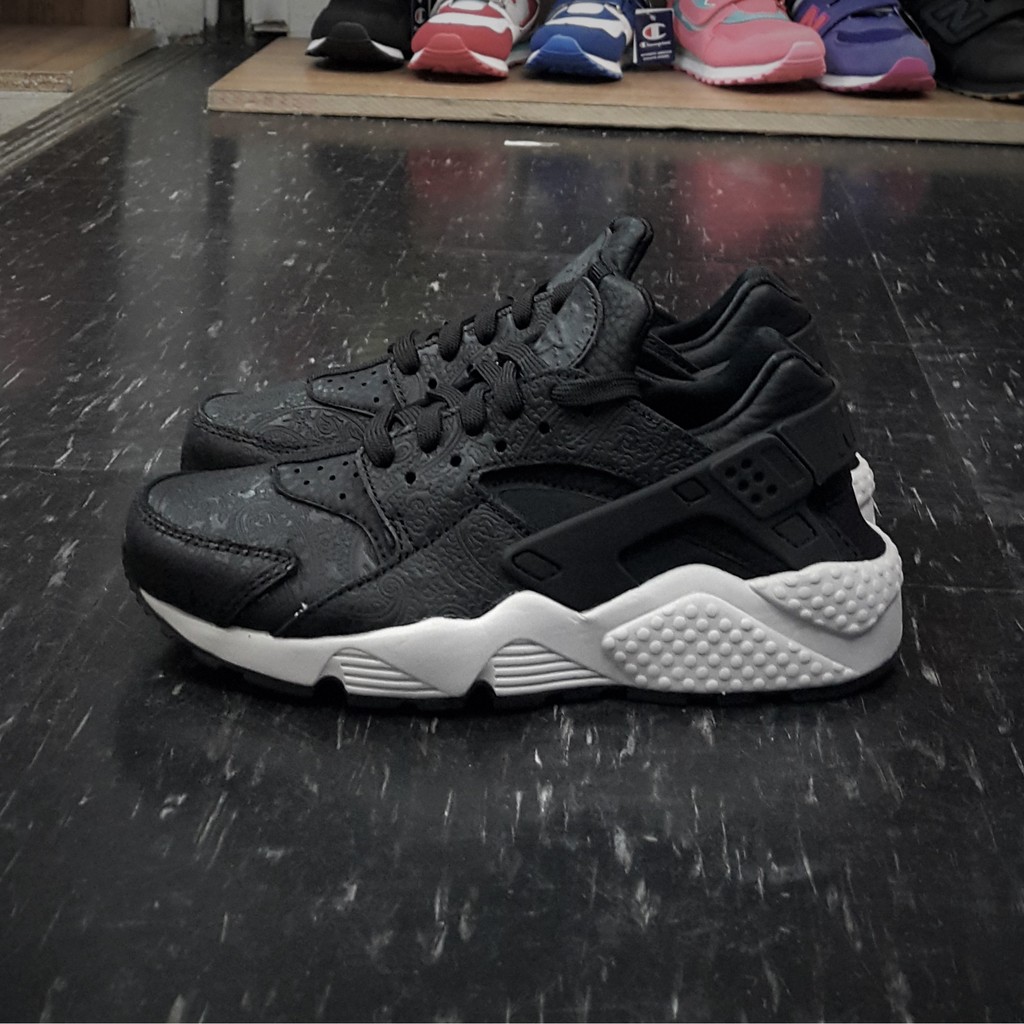 TheOneShop NIKE AIR HUARACHE RUN 黑色 黑武士 武士鞋 變形蟲 683818-010