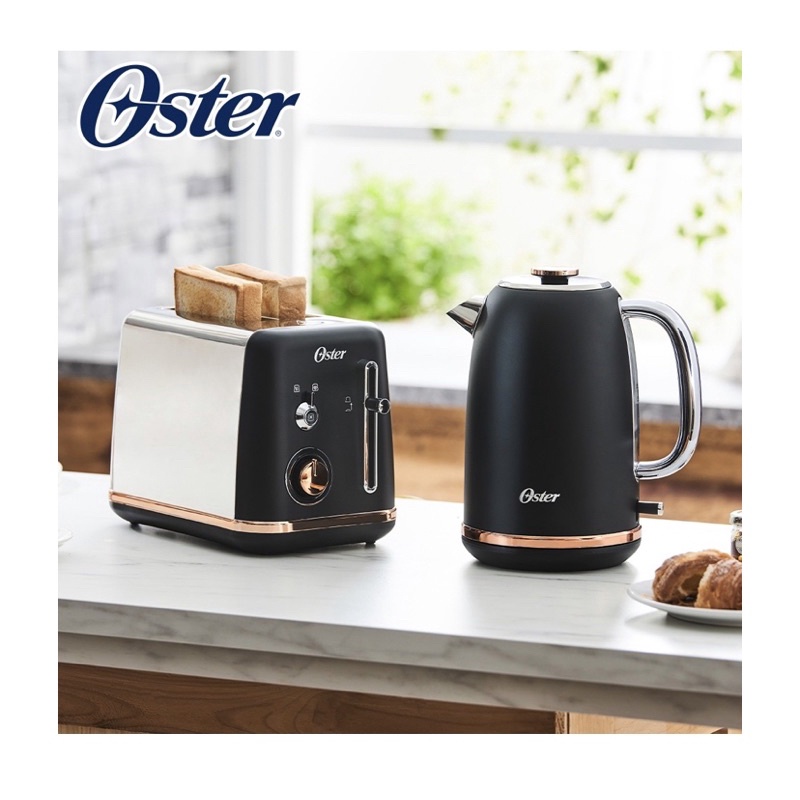美國Oster-紐約都會經典霧面黑早餐組(厚片烤麵包機+快煮壺)