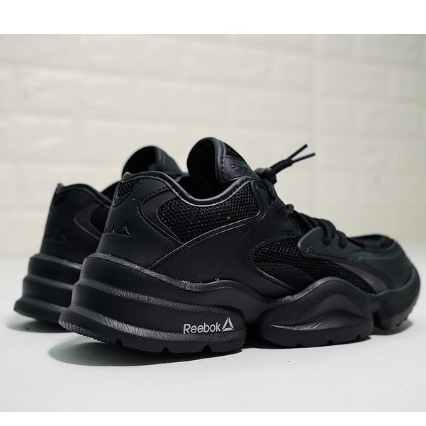 reebok run r96 black