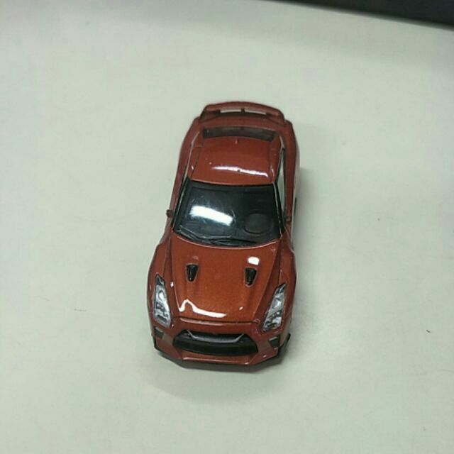 1：60 NISSAN GT-R (R35) 2017 模型車 收藏車