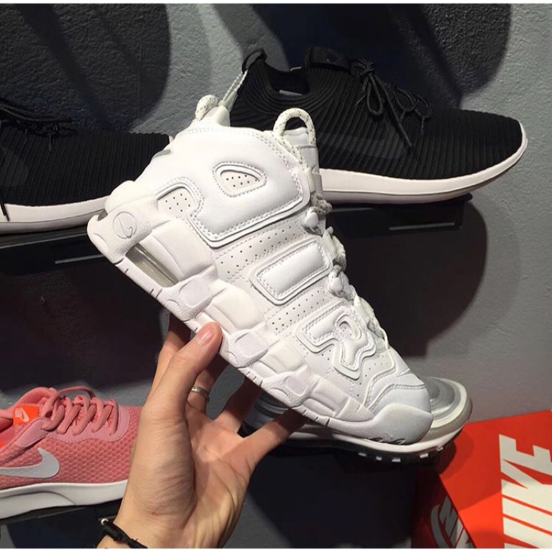 air more uptempo triple white