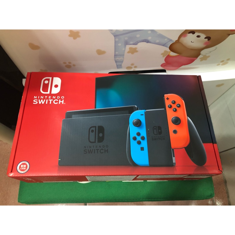 全新現貨 switch 紅藍電力加強版主機+馬力歐賽車+馬力歐瘋狂兔子+皮丘amiibo 合售不拆