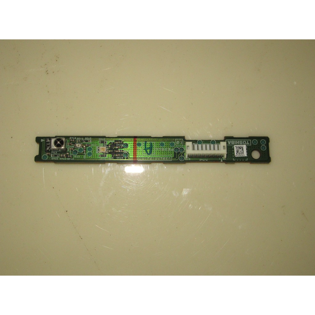TOSHIBA 24吋液晶電視~型號24PB1E**遙控接收板** &lt;拆機良品&gt;