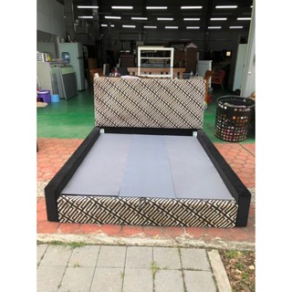 【二手倉庫 崇德店】 二手傢俱*水鑽框 5尺雙人床架組 五尺標準雙人床架 布床架 二手傢俱買賣